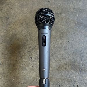 🎤 Fender Passport Wired Handheld wire